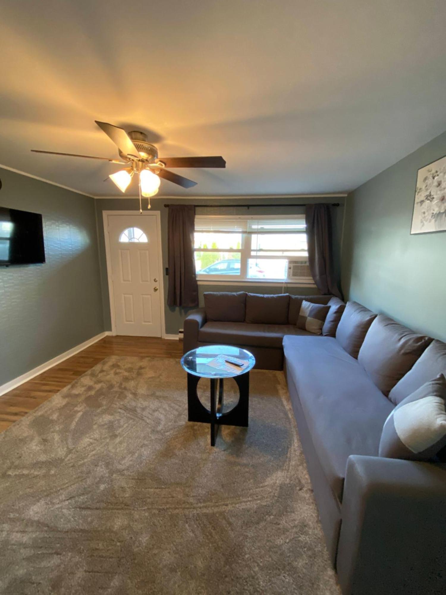 23 B St Apartments 햄튼 외부 사진